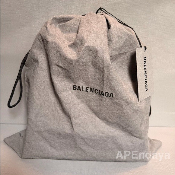 BALENCIAGA TAPE TRIMMED SMALL HOURGLASS LEATHER BAG - Picture 11 of 11